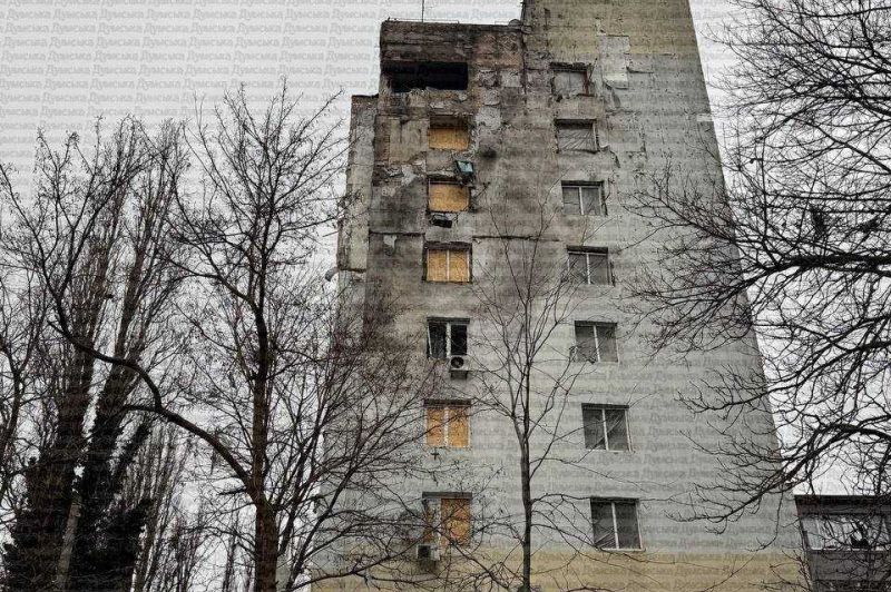 Одеса: чергова атака "шахедів" - постраждала інфраструктура, житлові будинки та ринок